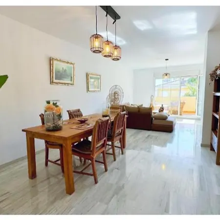 Apartamento Mimosas Golf Iv *